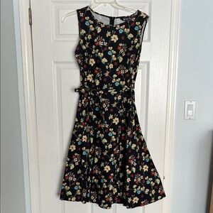 Floral Sleeveless Dress size 16